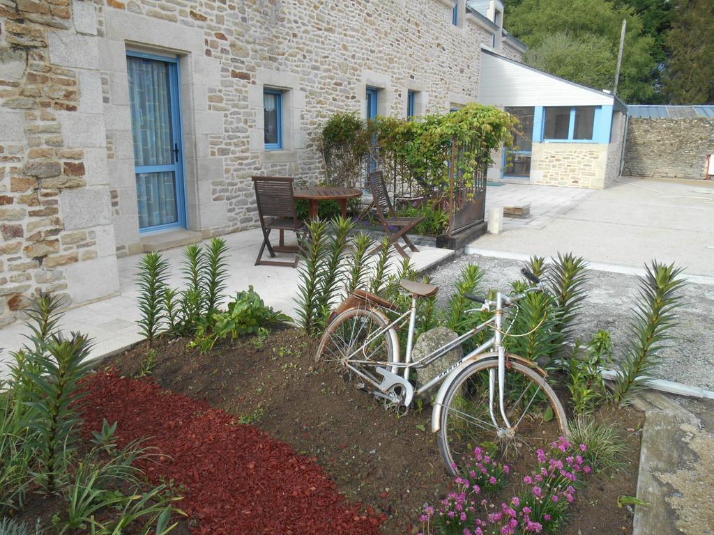Domaine De Kervail Bed & Breakfast Quimperle Luaran gambar